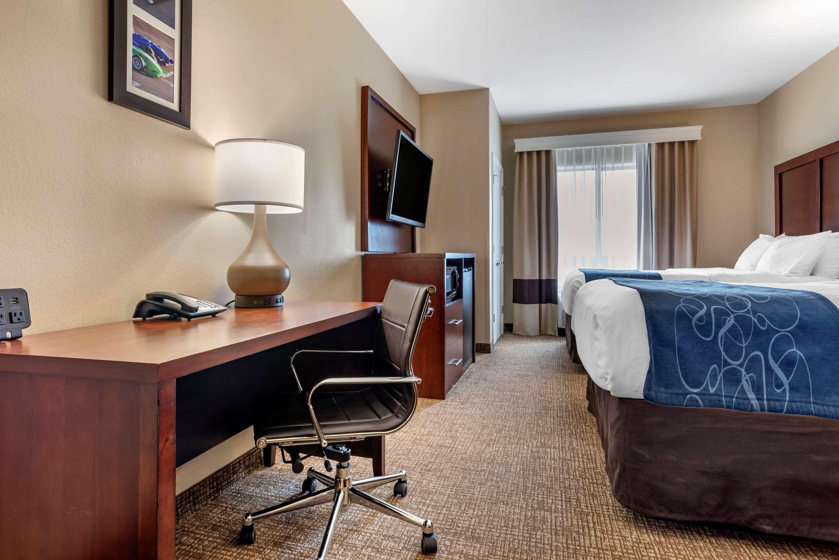 Comfort Suites Pell City I-20 Exit 158 Εξωτερικό φωτογραφία