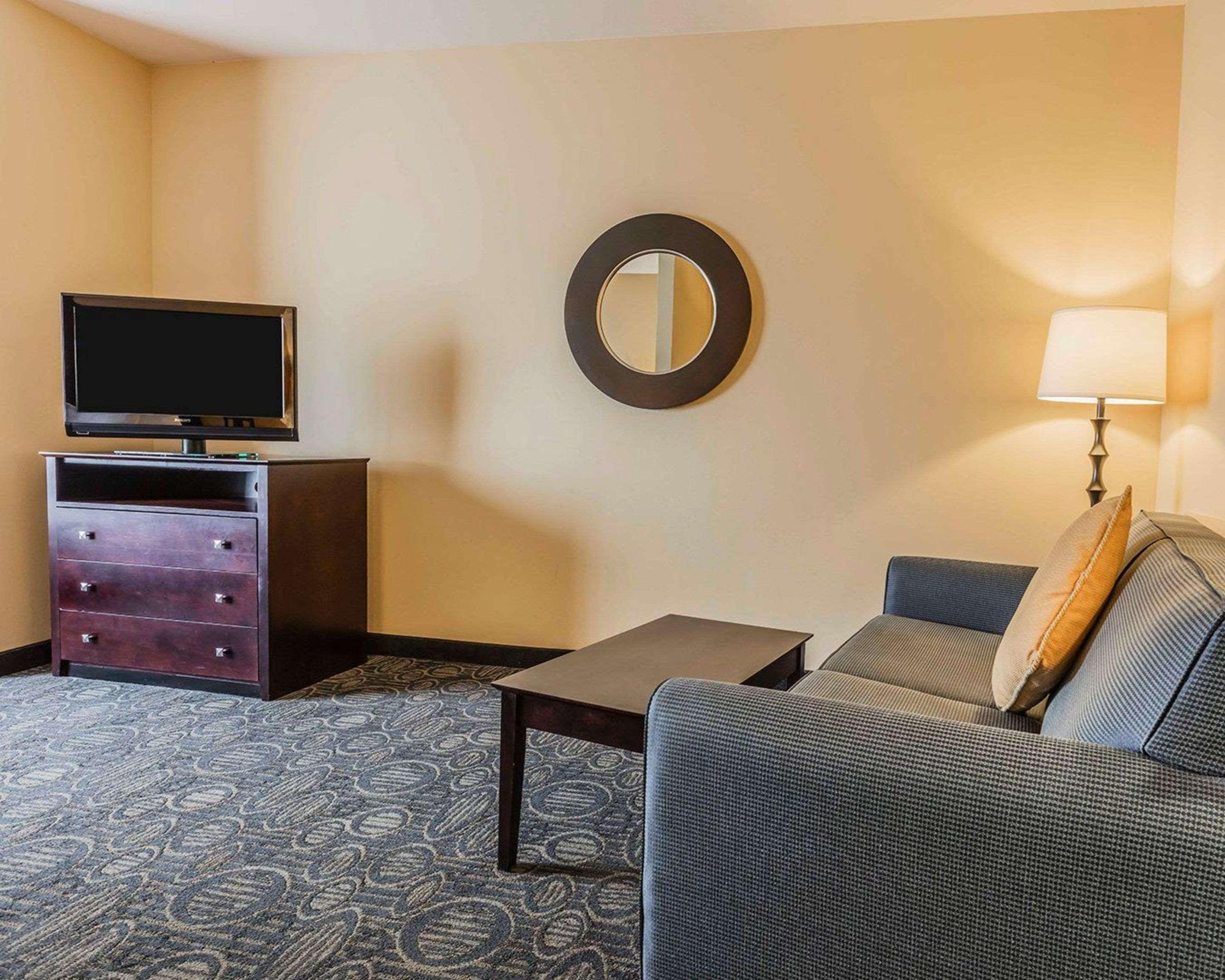 Comfort Suites Pell City I-20 Exit 158 Εξωτερικό φωτογραφία